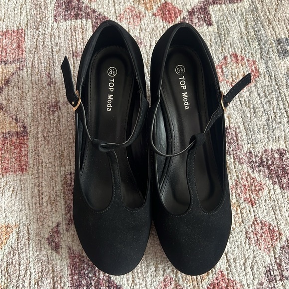 Wedge T Strap Black Soft Top Moda Size 8.5 - Picture 8 of 16